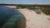 Corona am Ostersonntag: Tausende Besucher am Cospudener See, Familien baden am Cospudener See oder Sonnen sich, Reiterstaffel kontrolliert Allgemeinverordnung, Drohnenaufnahmen vom Strand: Kinder plantschen im See, zahlreiche Leute Sonnen sich, wunderschöne Drohnenaufnahmen zeigen Abstand der Menschen