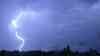 (Unwetteraufzug stark, Blitze) Blitzshow in Sachsen, heftige Blitze Rotation Starkregen durch Unwetter, extremer Blitzschlag im Video: Unwetter wüten in Sachsen, "Superzelle bei Freiberg", sehr starker Starkregen
