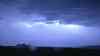 (Blitze) Naheinschlag durch Nachtgewitter, Blitz schlägt 400 Meter von Kameramann ein, 10 KA starker Blitz: heftige Nachtgewitter wüten in Sachsen, viele Blitze erhellen Nacht zu Tag